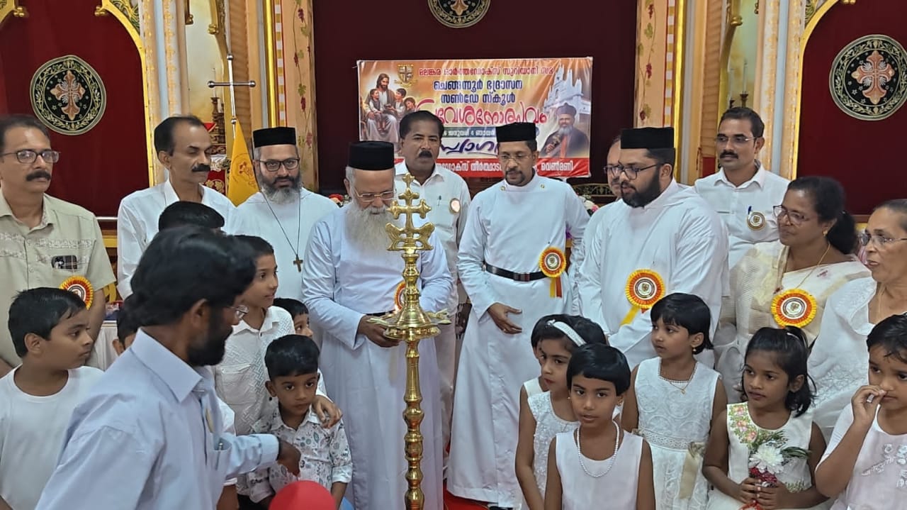 സൺഡേസ്കൂൾ പ്രവേശനോത്സവം വർണാഭമായി നടത്തി